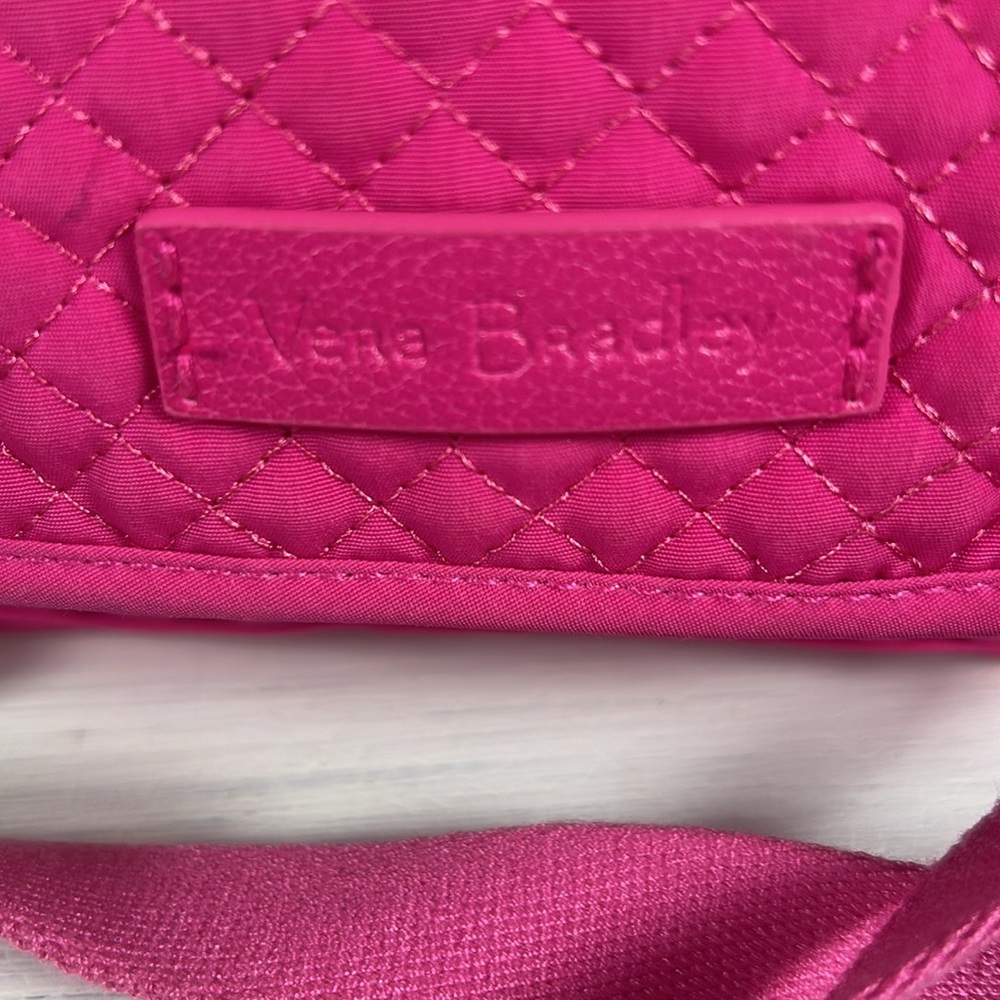 Vera Bradley Pink Quilted Crossbody Bag Barbie Pink Bag Vera Bradley Crossbody - Picture 3 of 16